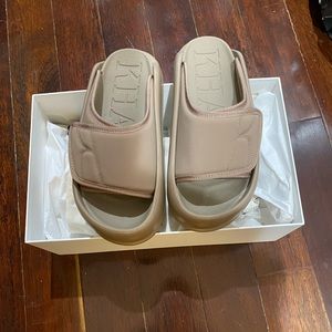 Khaite Rockaway Slide sz39 Womens